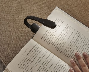 Lampica za čitanje -USB crna